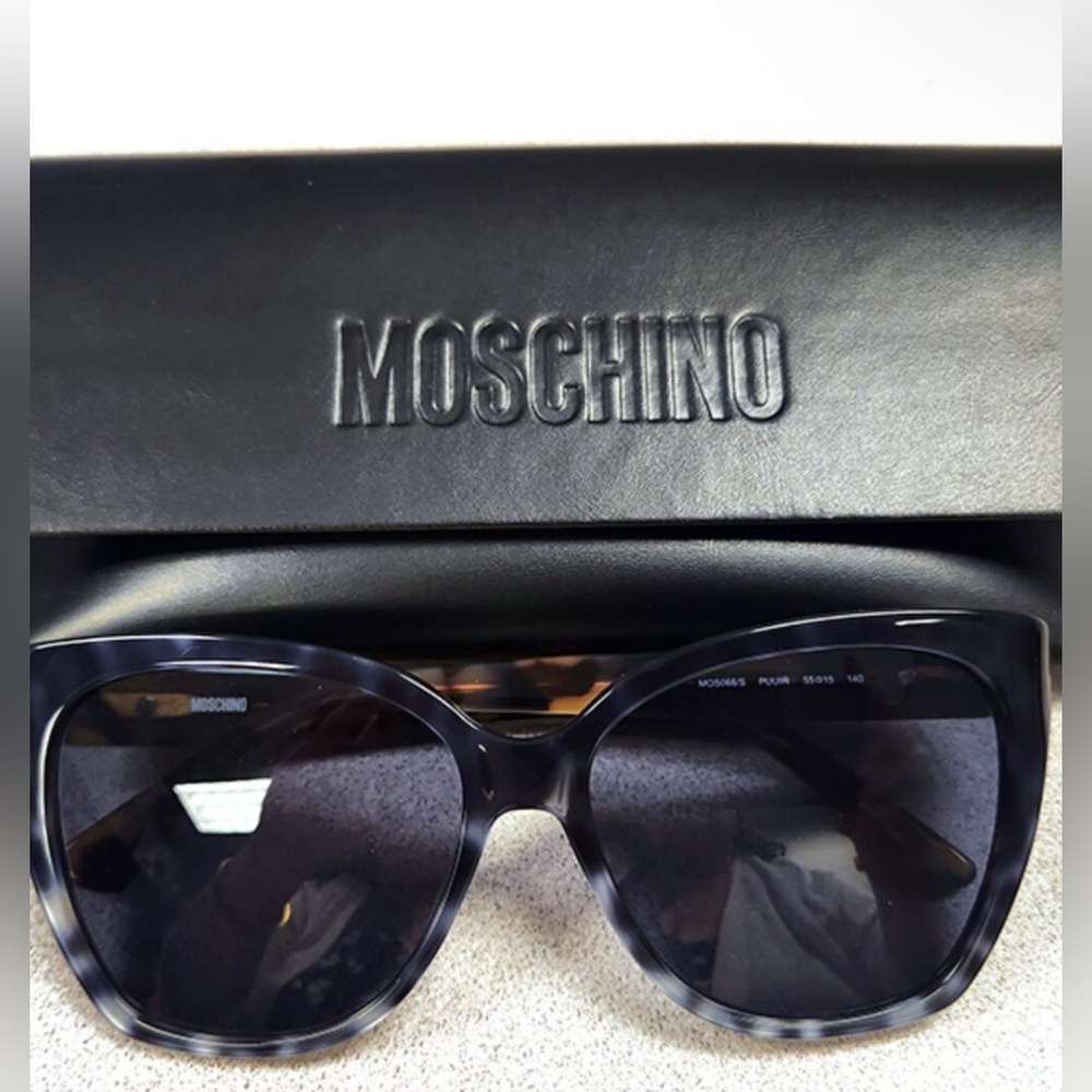 Moschino Black Tortoiseshell Frame Sunglasses